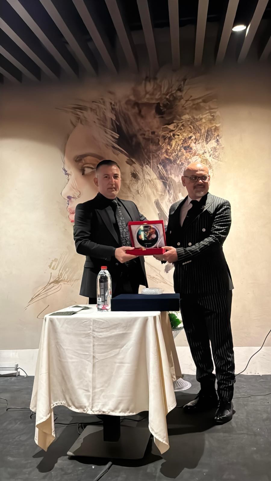 Büyükçekmece Belediye Başkan Vekili Sayın Hakan Çebi, İSİFED Başkanı Sayın Ayşe Nur Yılmaz, İstanbul Enerji Genel Müdürü Dr. Yüksel Yalçın ile İSİFED ve BÜYİD ailelerinin bir araya geldiği bu anlamlı akşamda; birlik, dayanışma ve iş dünyasının gücünü bir kez daha hissettik.
